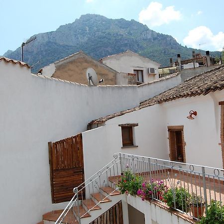 Rifugio Di Galte Bed & Breakfast Galtellì Dış mekan fotoğraf